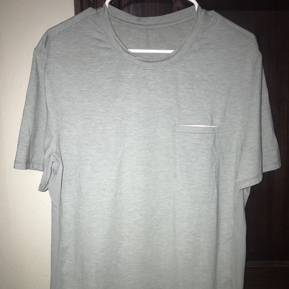 Lululemon men’s pocket-T